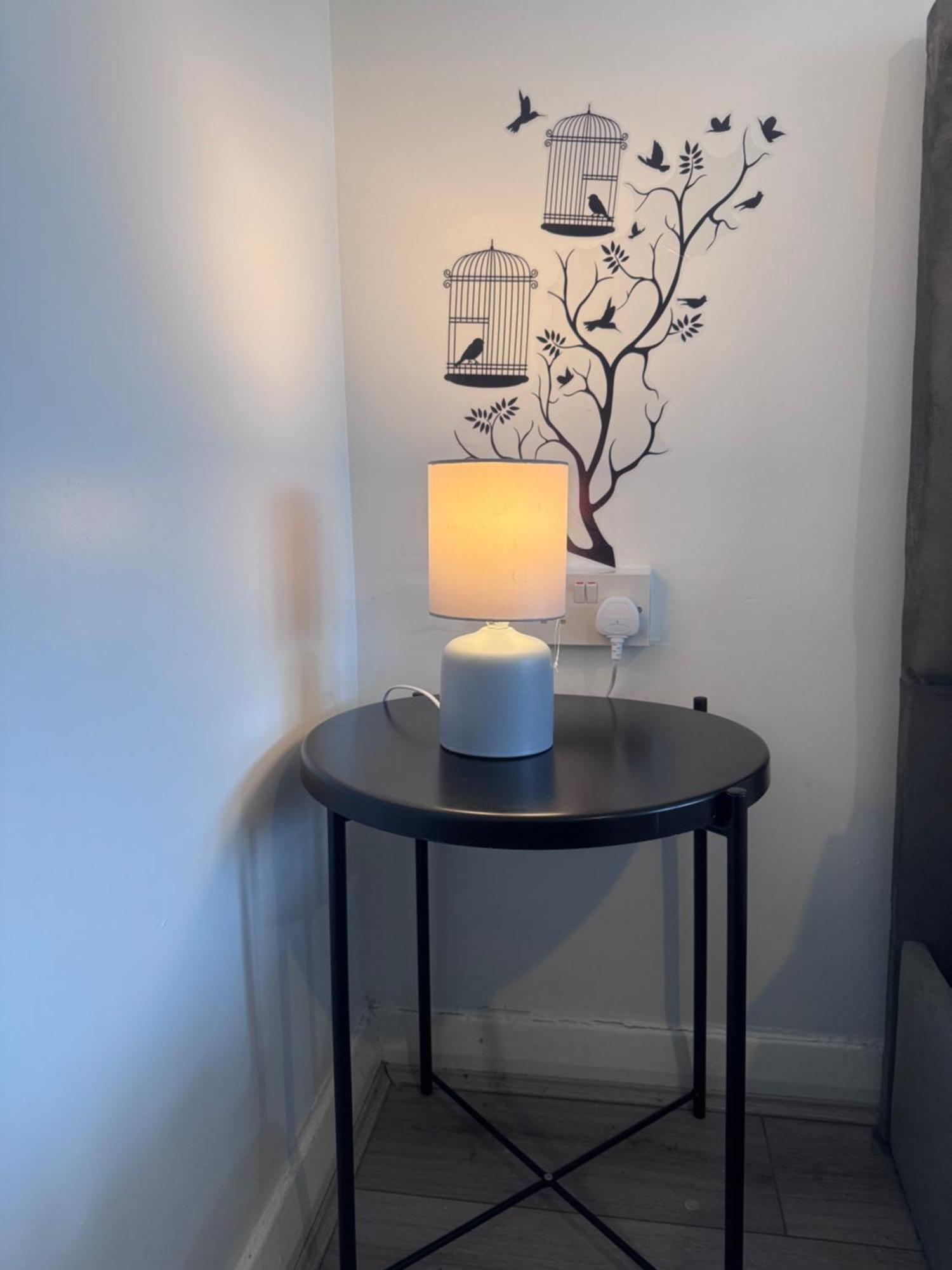 Modern Room In A 4 Bedroom Flat In London, Shared Bathroom! Екстер'єр фото
